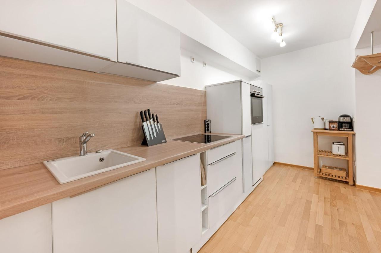 Zwei Zimmer Wohnung Im Stadtzentrum Mit Tiefgaragenplatz Mnichov Exteriér fotografie